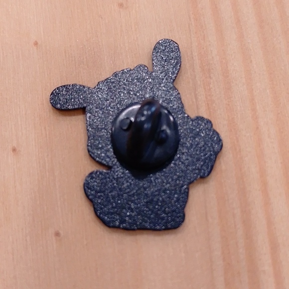 🆕 Sanrio Pochacco Enamel Pin Brooch Hello Kitty - Picture 5 of 8